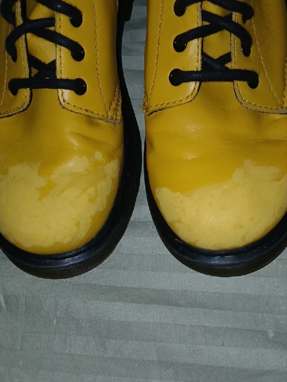 Dr Martens Junior Yellow Leather Lace-Up Combat Boots Sz: 3